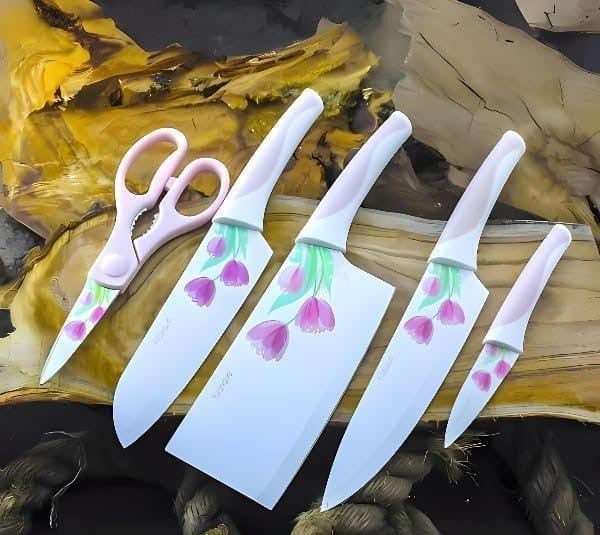 Imported 5 PCs Classic Flower Coated Knives Set