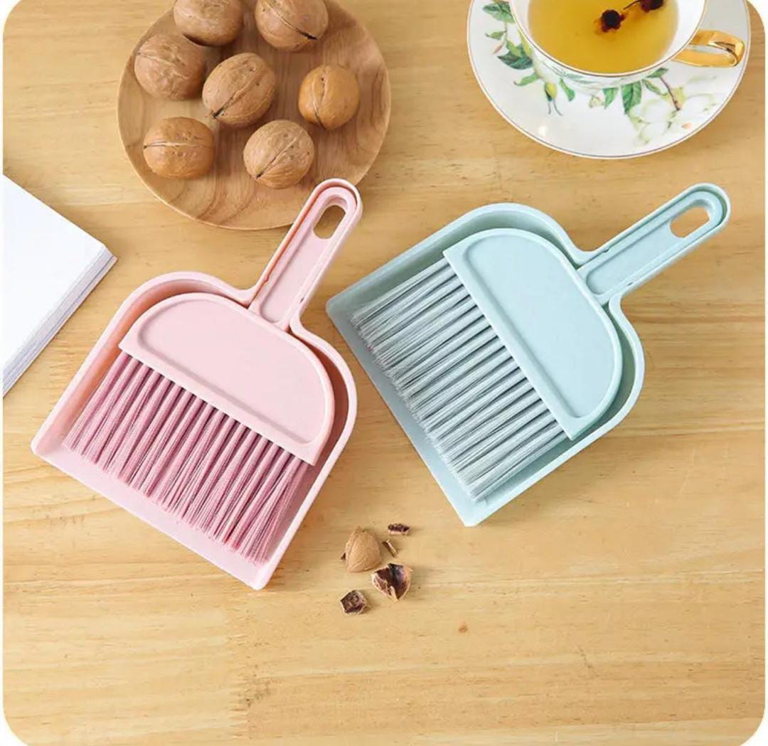 Mini Broom Set