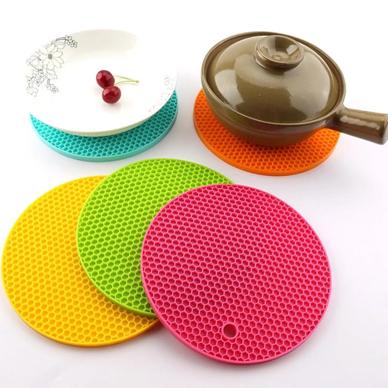 Rounded Non-Slip Heat Resistant Silicone Mat (Pack of 3)